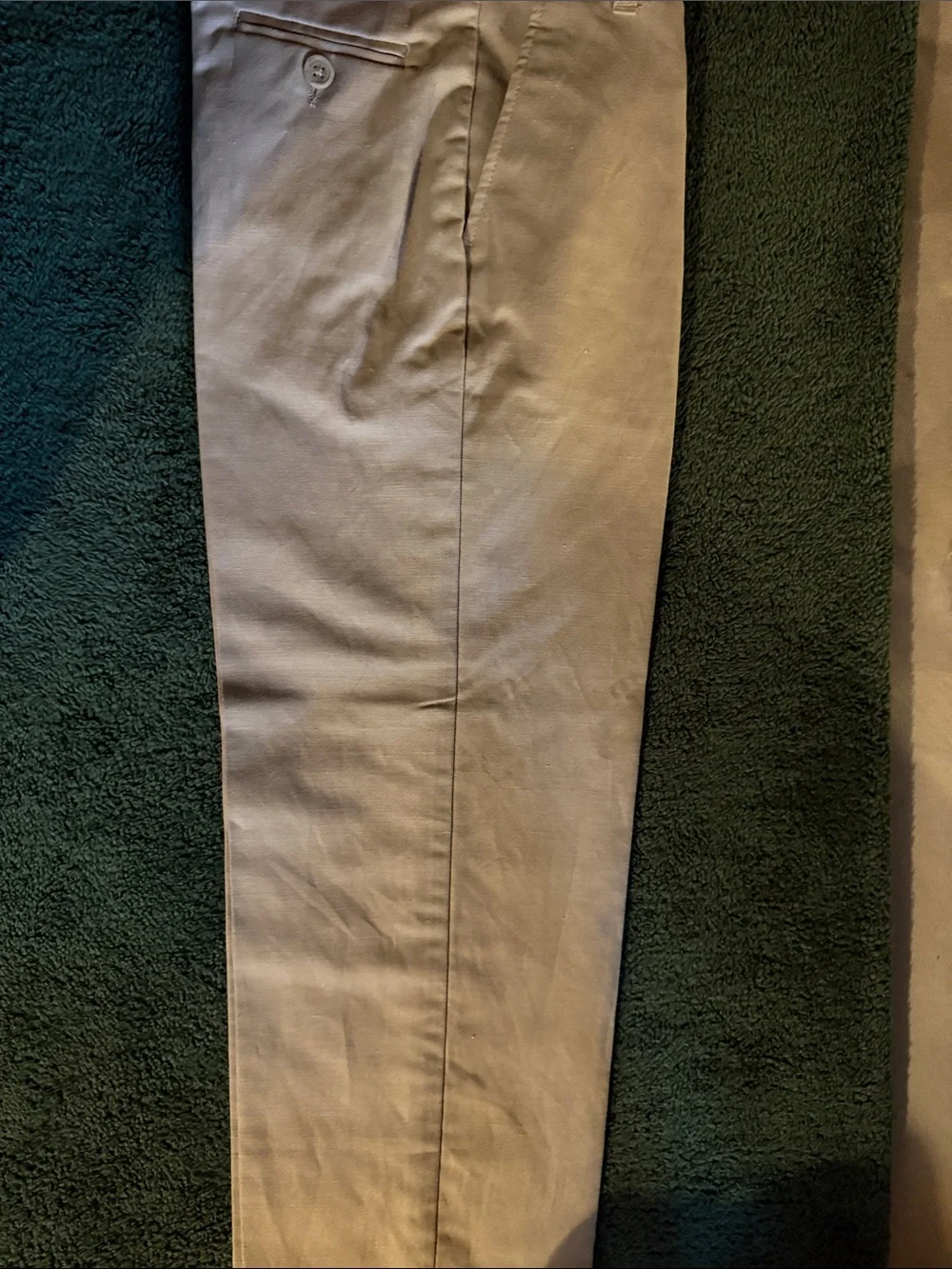 Kenneth Cole Reaction Light Beige/Tan Vest & Pants Set